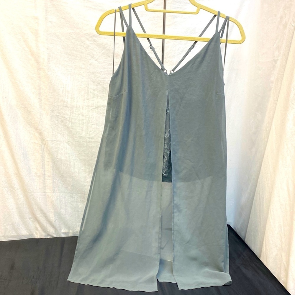 Willow & Clay Layered Lace and Sheer Tank/Tunic
